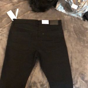 NWT black skinny carrot jeans H&M